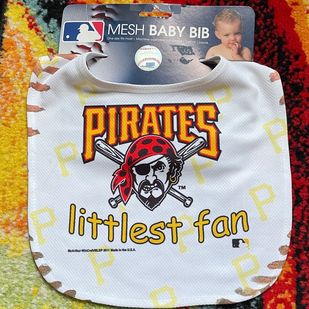 💛’Pirates Littlest Fan’ Mesh Baby Bib💛